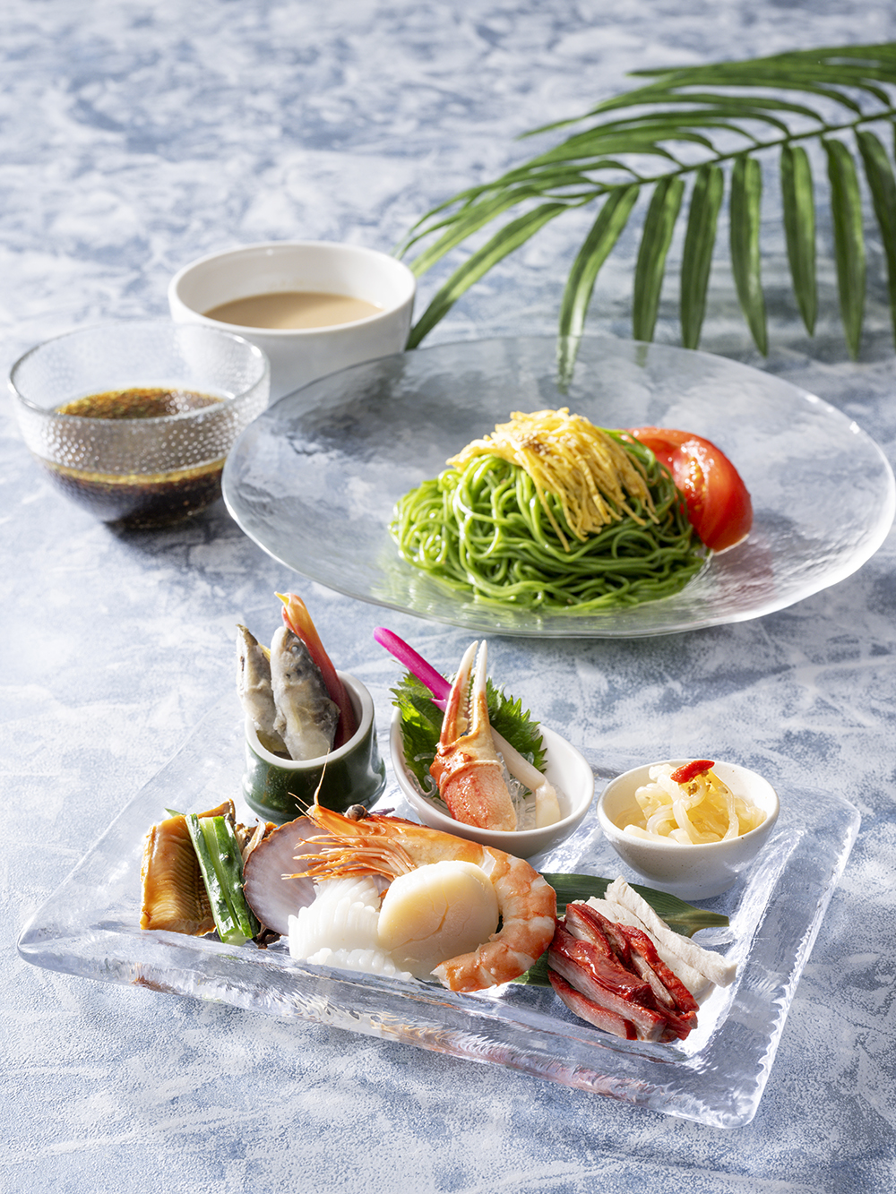 特選海鮮盛り 冷やし翡翠麺