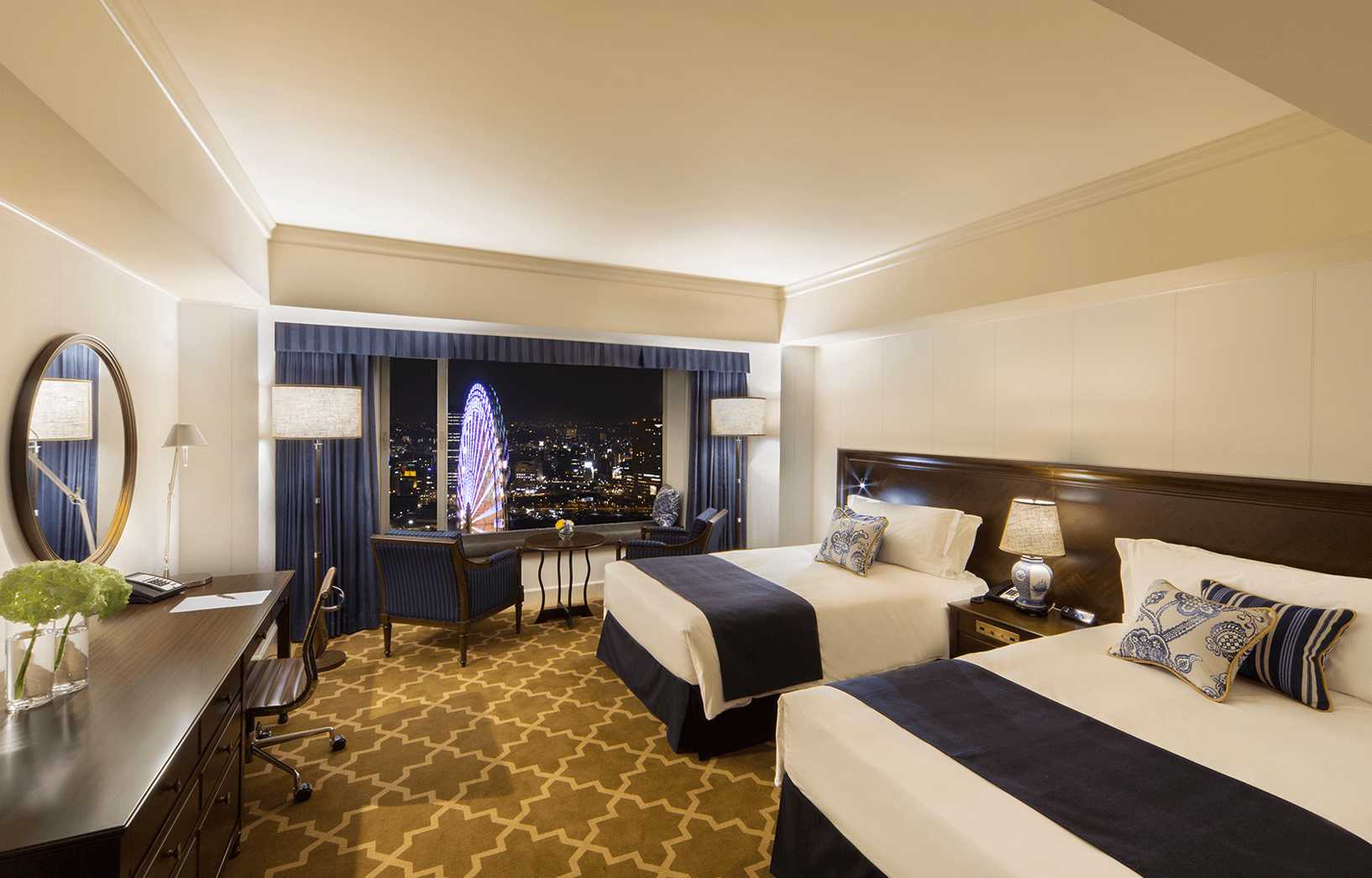 Guest Rooms Stays Luxury Hotel In Minatomirai Yokohama